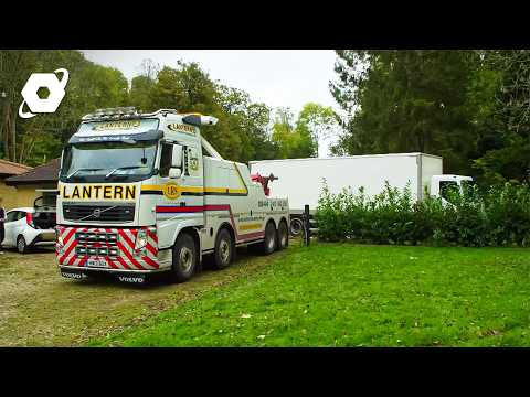 The Truck Rescue That Nearly Ended in Disaster