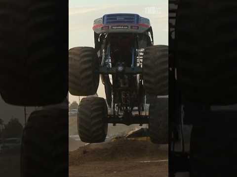 TMB THROWBACK to 2012 in Jefferson City, MO for some wild shots from the Track Cam!