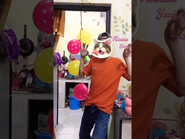 This cat is really alive! ???? #funny #cats #catvideos #tiktok  #social #usafunny #catlovers #funpage