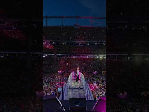 Loop tour diaries from the first few months in North America, watch on YouTube now - Ed HQ