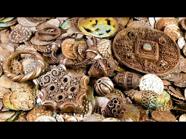 25 Most Incredible Archaeological Finds